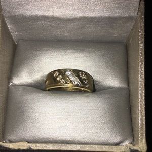 Men’s 10K Pinky Ring